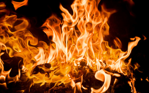 Incendio boschivo a Belforte Monferrato, fiamme sotto controllo