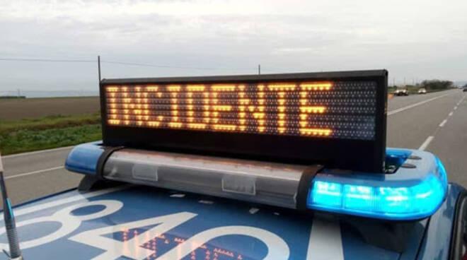 Incidente tra camion e auto sulla A26 all’altezza di Ovada: morta una donna