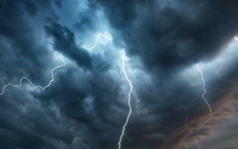 Allerta gialla per il maltempo in Piemonte e in Liguria: temporali in corso