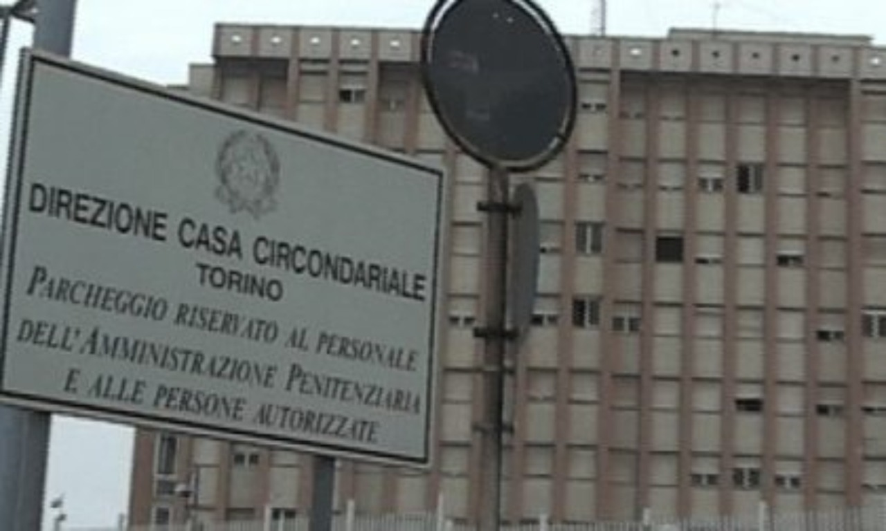 Torino, grave aggressione in carcere: quattro agenti di Polizia Penitenziaria in ospedale