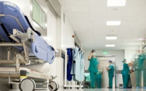 Lo sfogo di un Oss dell’ospedale di Novi Ligure: “Così non possiamo più lavorare, situazione insostenibile”