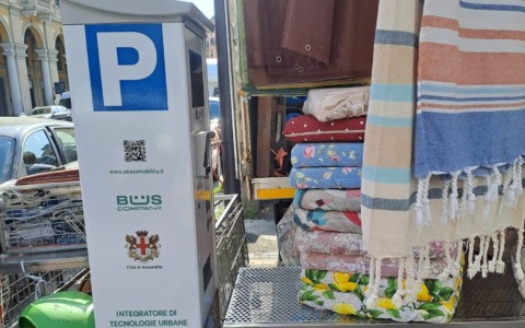 Alessandria, Locci e Sciaudone: “Parcometri irraggiungibili durante il mercato in piazza Garibaldi”