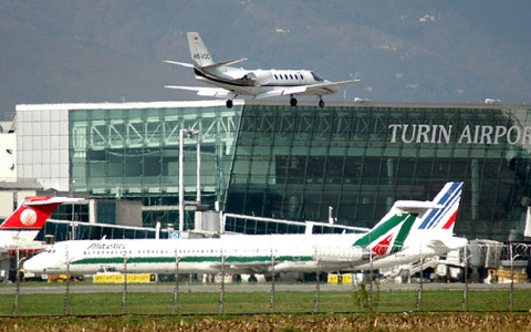 Fusione aeroporti Torino-Milano, Cirio: “Il Piemonte al centro delle grandi rotte”