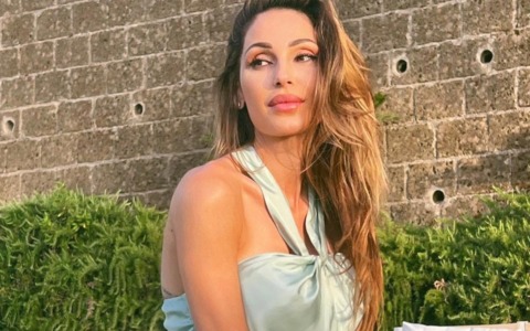 Sabato sera a Castelnuovo Scrivia Anna Tatangelo in concerto per la lotta al tumore al seno