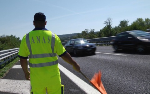 Esodo, il weekend del grande rientro: 27 milioni di italiani in viaggio