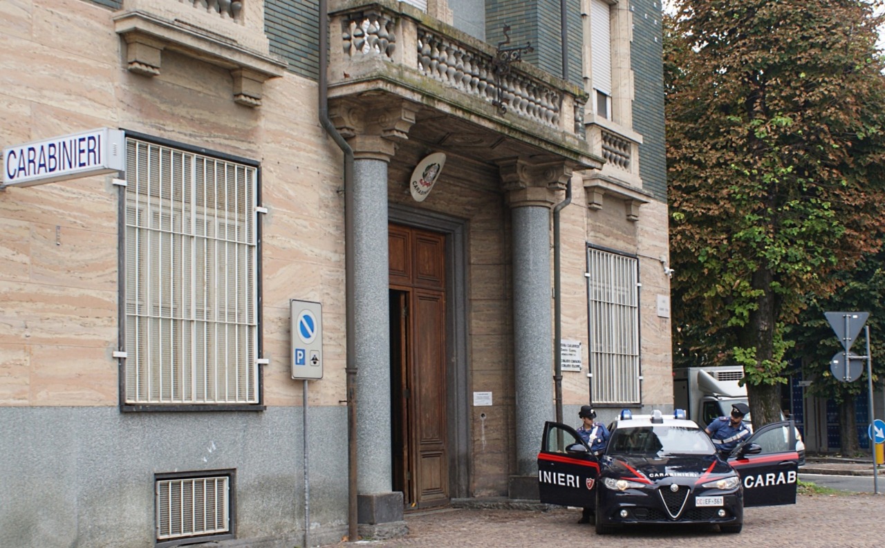 Minaccia medici e infermieri del pronto soccorso con un paio di forbici: arrestato 29enne a Tortona