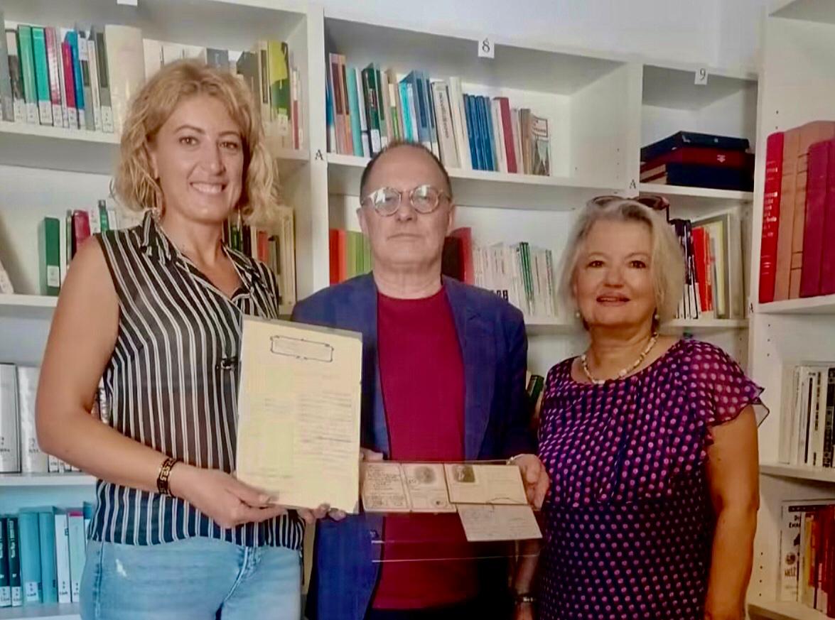 Sciaudone torna a Carinola e dona al Museo i documenti del bisnonno