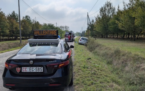 Auto esce fuori strada a Novi Ligure: 60enne trasportato con l’elisoccorso in ospedale