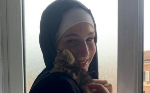 Caso Makka Sulaev, le motivazioni dei giudici: “colpì il padre solo per salvare la madre”