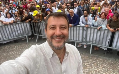 Il ministro Matteo Salvini domani a Tortona per inaugurare la scuola di San Bernardino