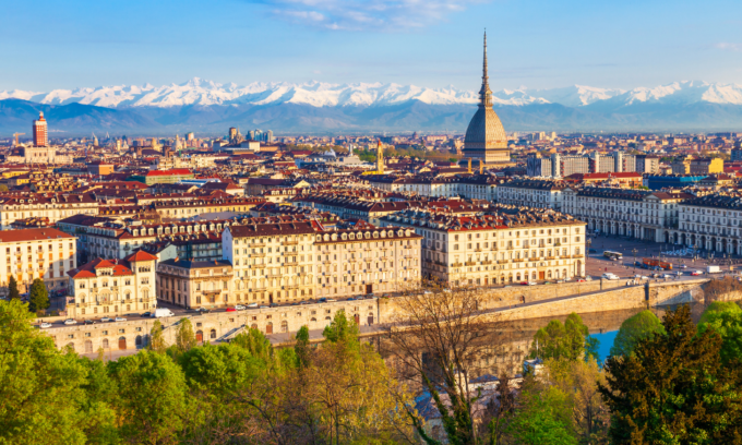 Dal 14 settembre a Torino lavori sulle strade e alle reti dei servizi. Chiuso ponte Rossini per tre mesi