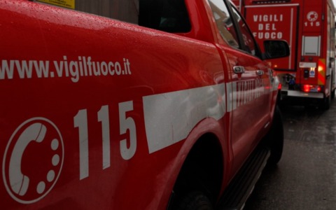 Incendio nella notte nel cantiere Terzo Valico di Pozzolo Formigaro: Vigili del Fuoco al lavoro