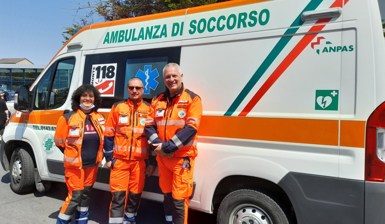 Una nuova ambulanza per la Croce Verde Arquatese dedicata al ricordo di Elda Repetto
