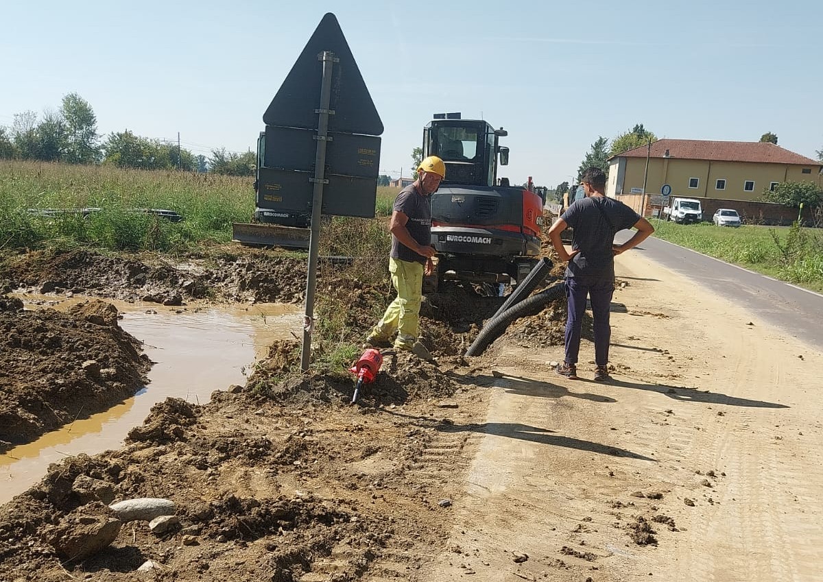 Rottura di una condotta idrica, disagi a Cabanette e Cantalupo fino alle 18