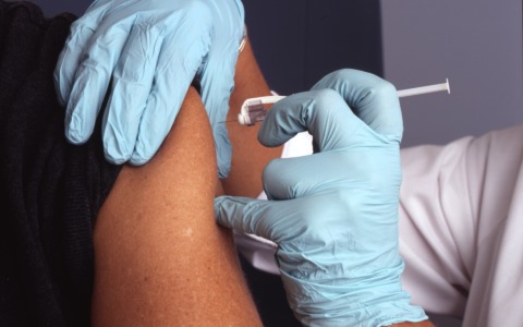 Prevenzione delle malattie e vaccini obbligatori a scuola: come funziona