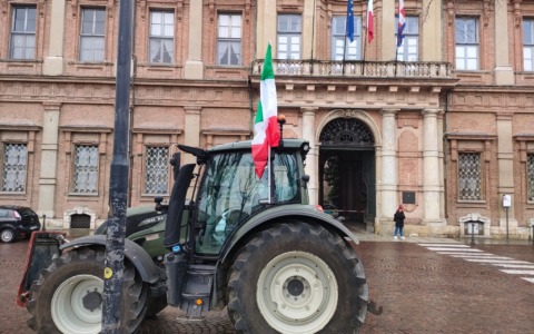Caro carburanti: il mondo agricolo chiede al governo interventi a lungo termine
