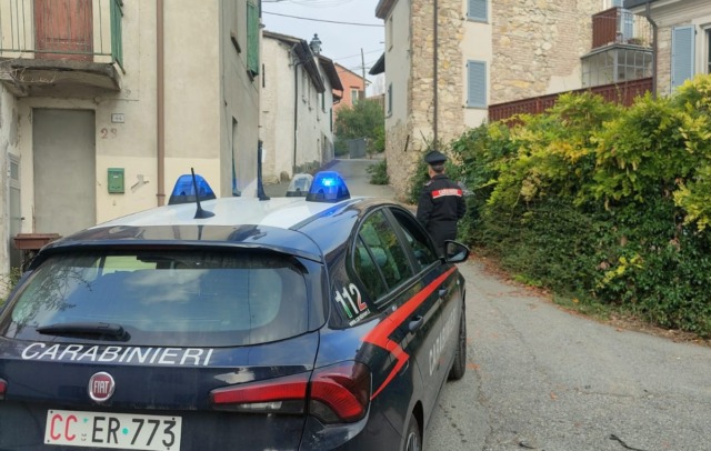 Truffe agli anziani: i controlli dei Carabinieri nelle frazioni del Tortonese per prevenire i raggiri