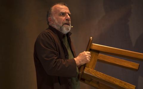 Ugo Dighero protagonista nelle Valli Bormida: due spettacoli dedicati a Dario Fo e Franca Rame