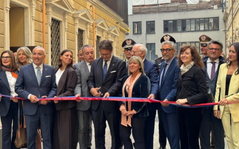 Apre al pubblico, a Torino, la nuova biblioteca regionale Umberto Eco