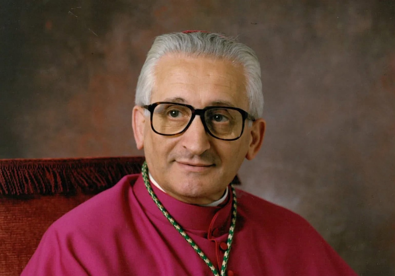 Oggi ad Alessandria la messa in ricordo di monsignor Charrier, mancato 15 anni fa