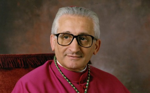 Oggi ad Alessandria la messa in ricordo di monsignor Charrier, mancato 15 anni fa