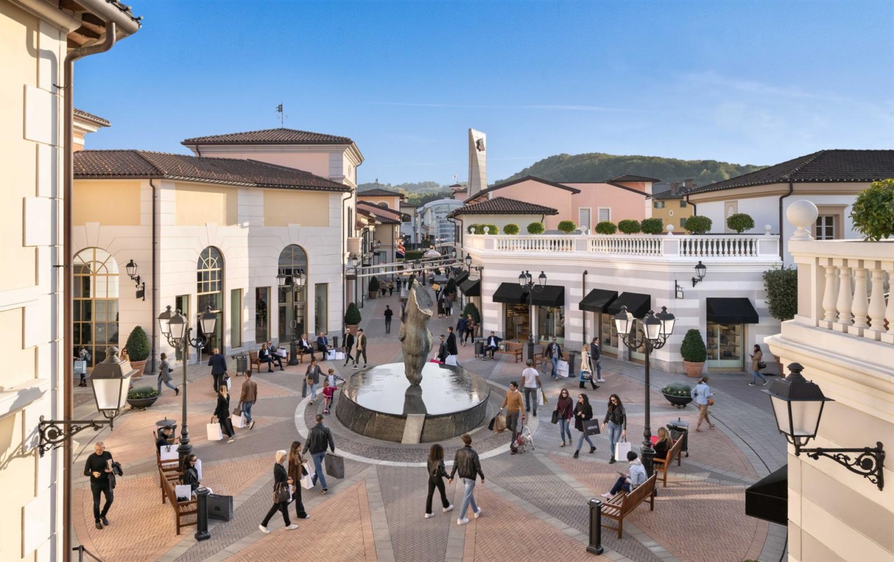 Torna al Serravalle Designer Outlet il Fashion Festival: shopping e intrattenimento per tutta la famiglia