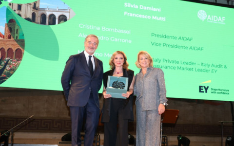 Silvia Damiani riceve una menzione speciale al XXI “Premio Alberto Falck”