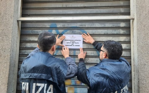 Torino, spari in un locale dietro piazza Vittorio Veneto: chiusura per 30 giorni