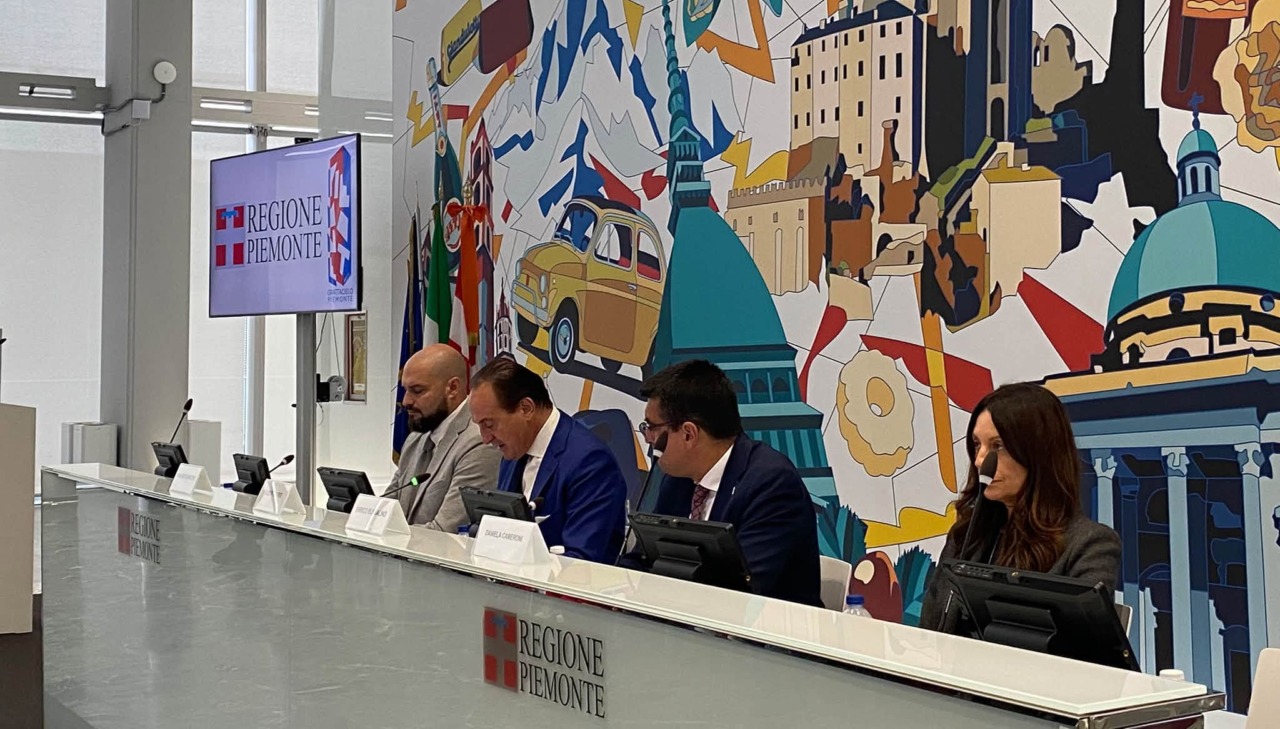 Vertice ex Ilva: la Regione anticiperà la liquidità per pagare la cassa integrazione dei lavoratori