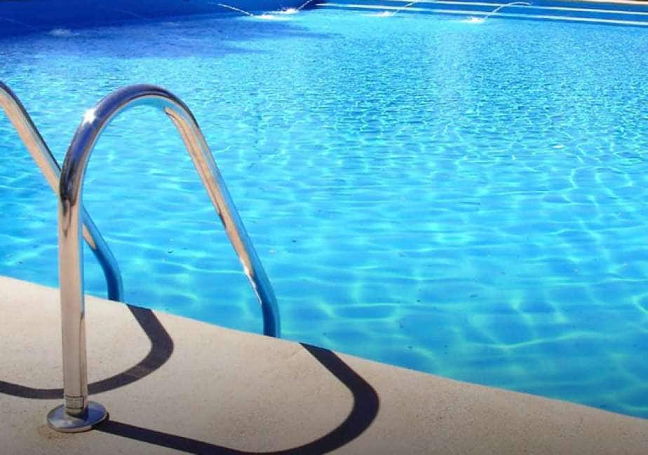 Alessandria, la Lega: “Rischio di un’estate senza piscine comunali all’aperto”