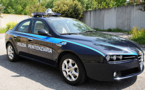 Torino nega una piazza per il 210° anniversario della Polizia Penitenziaria, i sindacati: “Offesa alla dignità delle divise”