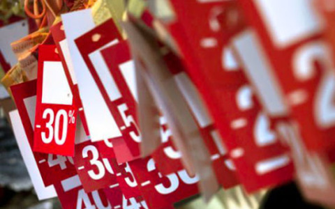 Fissate le date dei saldi 2027 ad Alessandria: sconti invernali dal 5 gennaio, quelli estivi dal 3 luglio