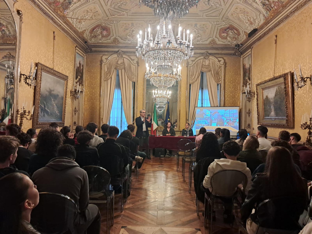 Educazione civica, gli studenti del Sella Aalto Lagrange di Torino in Prefettura
